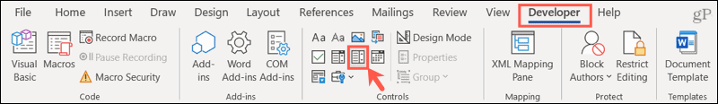 Щелкните Разработчик, элемент управления содержимым раскрывающегося списка 