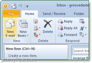 откройте Office Outlook 2010, а затем нажмите на кнопку нового электронного письма с домашней ленты