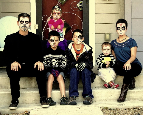 семейный портрет на хэллоуин