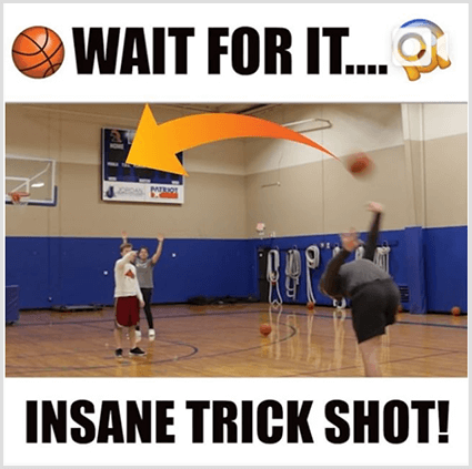 На миниатюре видеопоста в Instagram есть белые полосы и черный текст над и под изображением белого человека, выполняющего трюк с баскетбольным мячом в спортзале. В верхнем тексте есть смайлики с баскетбольным мячом и текст «Подождите». В нижнем тексте говорится, что безумный трюк!