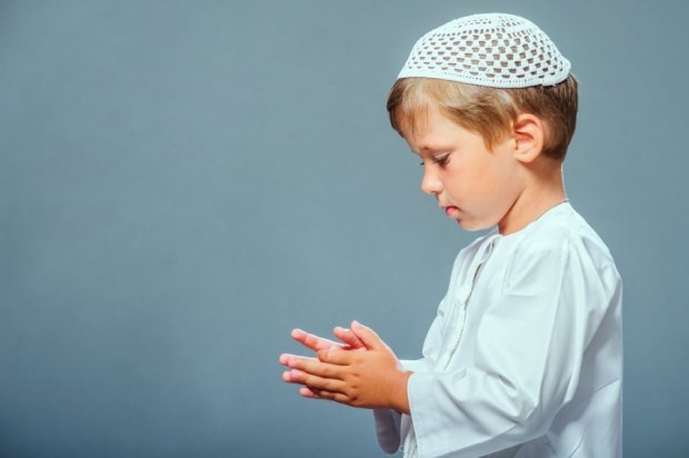 Учим детей молиться