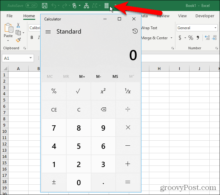 Калькулятор Windows на панели быстрого доступа в Excel
