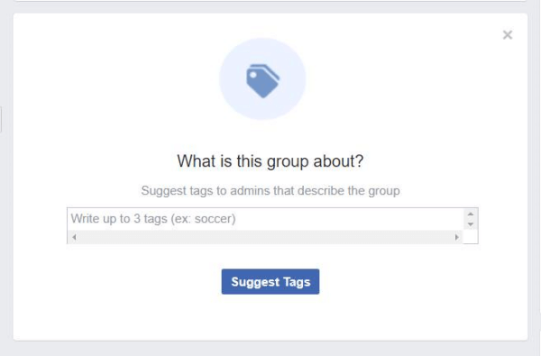Всплывающее окно в группах Facebook просит участников предложить теги, описывающие группу.