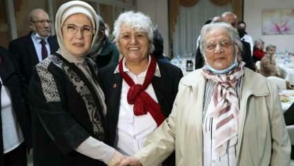 Эмине Эрдоган Международный день пожилых людей