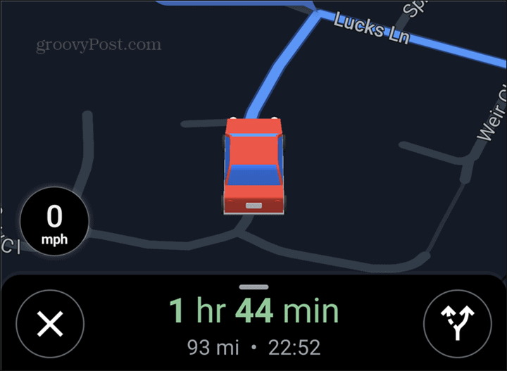Красный символ автомобиля Google Maps