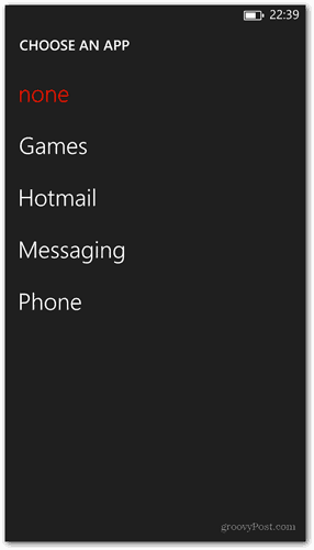 Windows Phone 8 Экран блокировки настроить выбрать приложение, чтобы показать быстрый статус