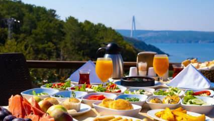 Где в Стамбуле лучшие места для завтрака? Предложения для мест для завтрака, переплетенных с природой...