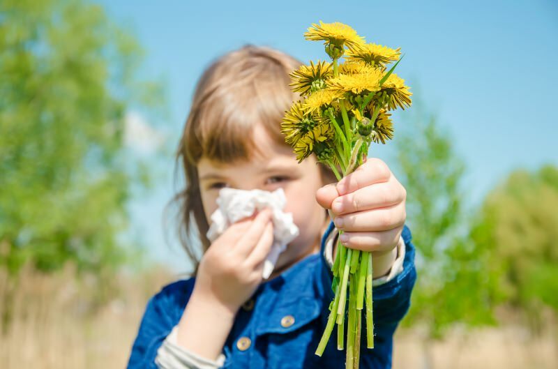 Симптомы весенней аллергии у младенцев и детей!