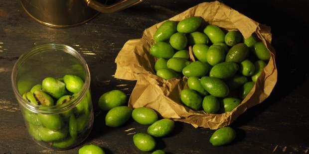 зеленые оливки