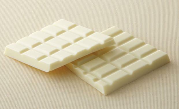 В чем вред белого шоколада? Белый шоколад - настоящий шоколад?