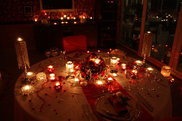 Предложение о браке при свечах