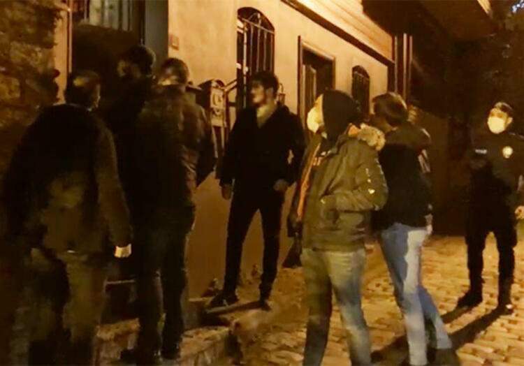 Полиция совершила обыск в доме Озге Озпице