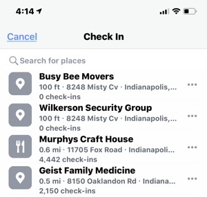 Пример проверки местоположения ближайших предприятий на Facebook.