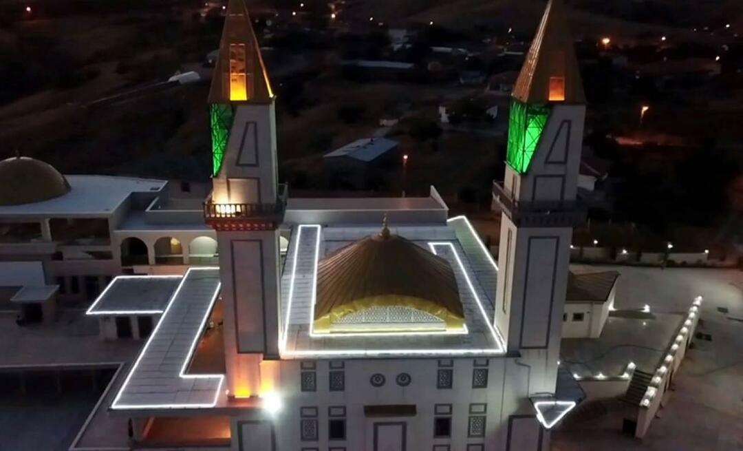 Завершено строительство мечети в Кырыккале, где слово «Аллах» можно увидеть с высоты птичьего полета.