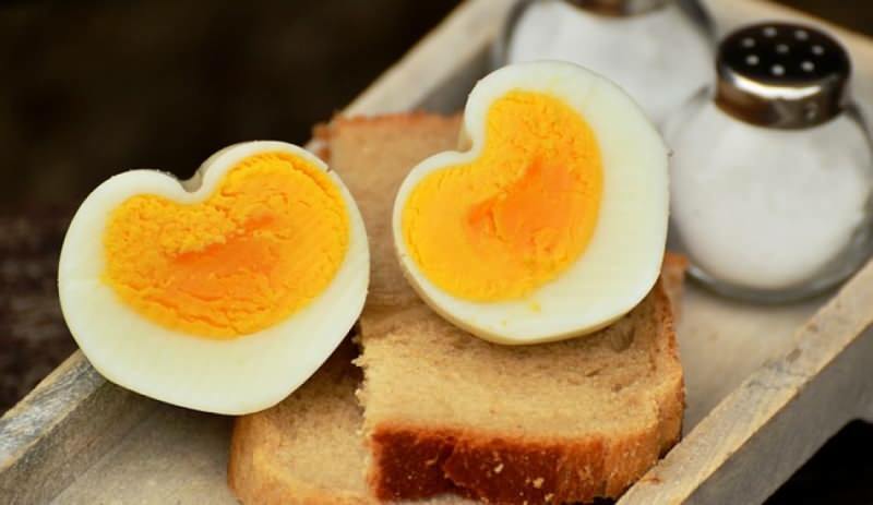 Как хранить вареное яйцо? Советы по идеальному варению яиц