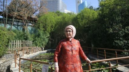 Первая леди Nezahat Gökyiğit в Ботаническом саду!