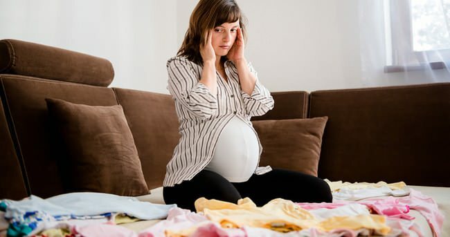 Беременные женщины, которые боятся родов