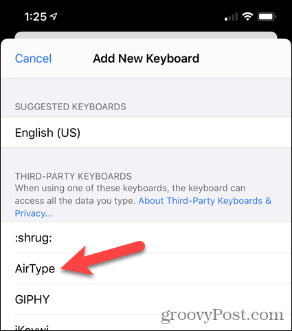 Коснитесь AirType в списке сторонних клавиатур в настройках iPhone.