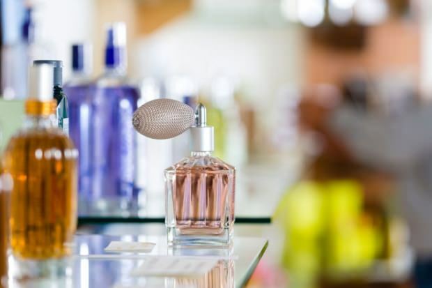 Способы увеличения стойкости парфюмерии