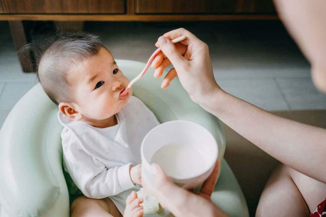 прикорм ребенка йогуртом