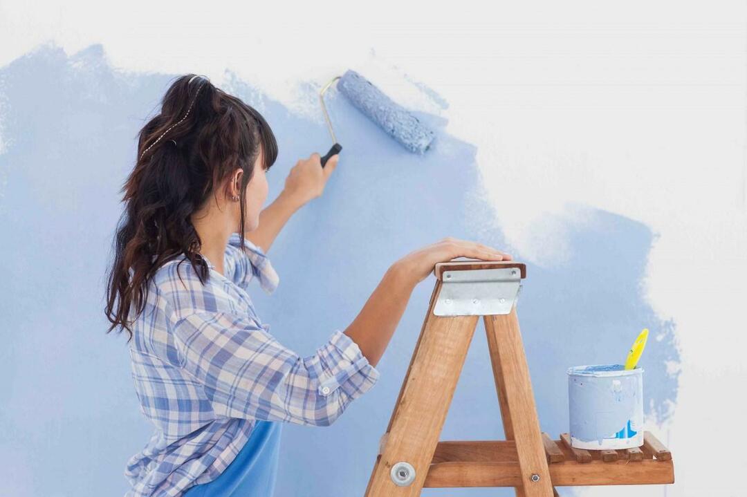 Способы скрыть краску на стене