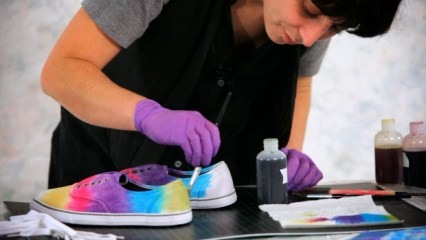Как покрасить ткань обуви? 