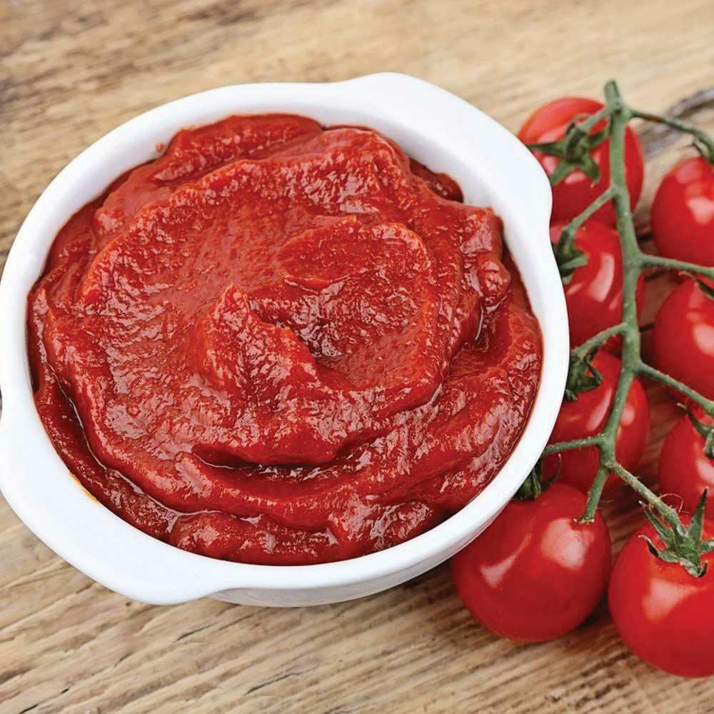 Помидоры и томатная паста