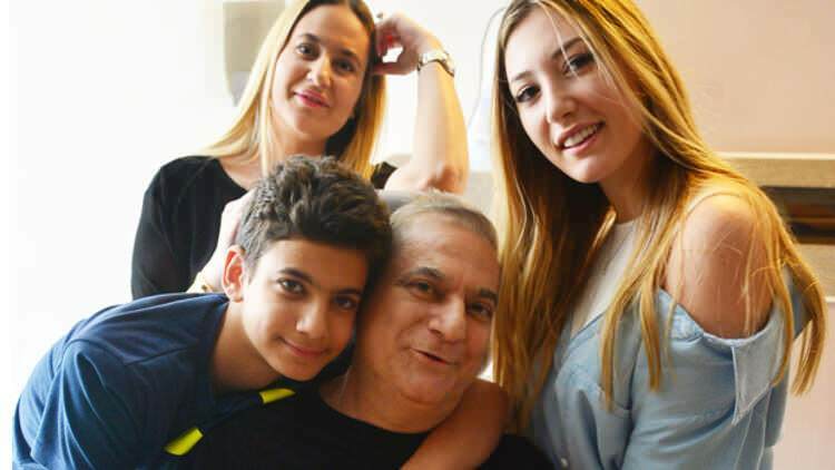 Мехмет Али Эрбиль и его дети