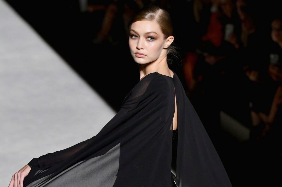 Гигант индустрии красоты Estée Lauder Companies объединяет усилия с американским модным брендом.