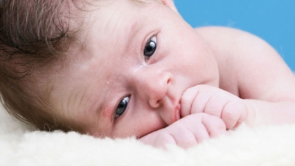 Как ухаживать за новорожденными?