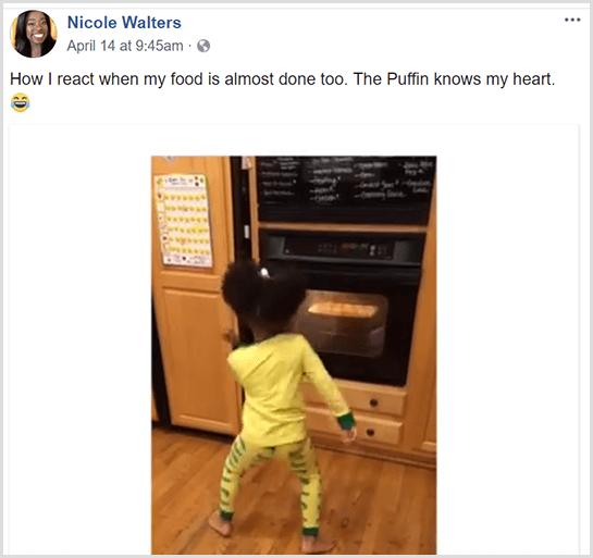 Николь Уолтерс опубликовала в Facebook видео, на котором ее маленькая дочь танцует перед духовкой в ​​пижаме, ожидая, пока ее еда закончит готовить.
