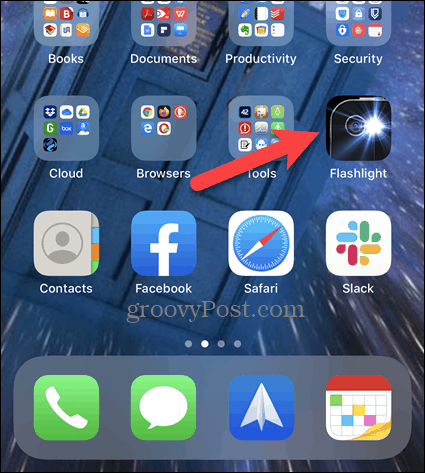 Длительное нажатие на иконку на главном экране iPhone
