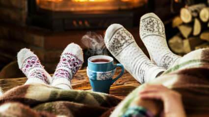 Постоянные холодные ноги! Что вызывает холодные ноги? Что полезно при холодных ногах?