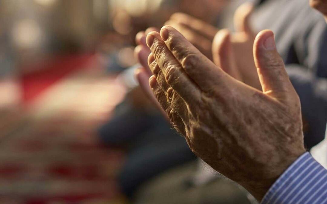 Открытые руки для молитвы
