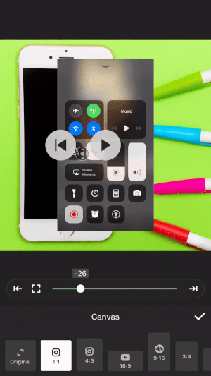 Перетащите ползунок влево или вправо, чтобы изменить размер видео в приложении InShot.