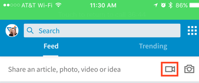Щелкните значок видеокамеры, чтобы создать обновление видео в LinkedIn.