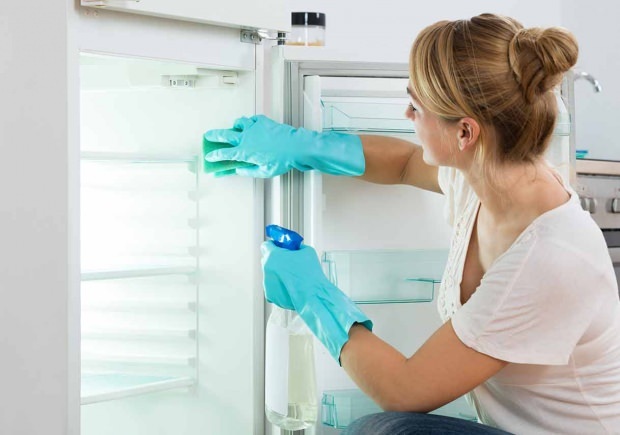 Как очищается холодильник?