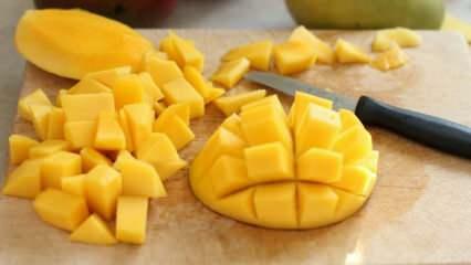 Как нарезать манго? Как проще всего нарезать манго? Самая простая техника нарезки манго в домашних условиях