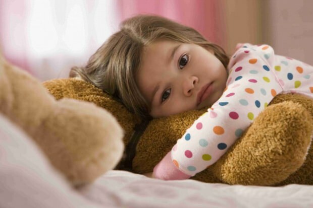 Что нужно сделать ребенку, который не хочет спать?