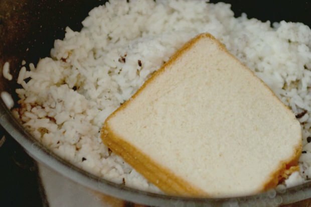 Если вы положите хлеб на рис ...