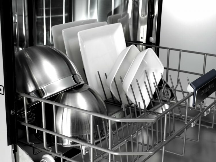 Как лучше мыть посудомоечную машину?