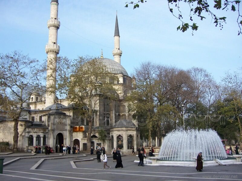 Где находится мечеть Эйюпа Султана?