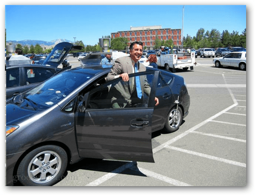 Губернатор Невады впечатлен беспилотными автомобилями Google