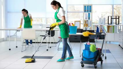 Как проводится наиболее практичная уборка офиса и как ее дезинфицируют?