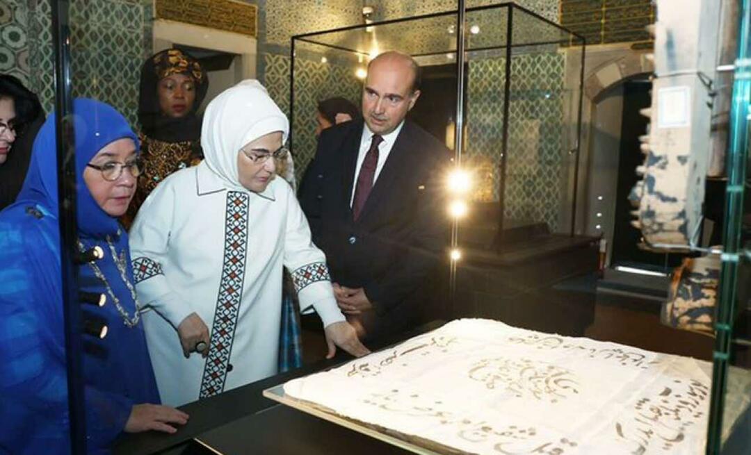 Первая леди Эрдоган совершила содержательный визит во дворец Топкапы вместе с женами глав государств