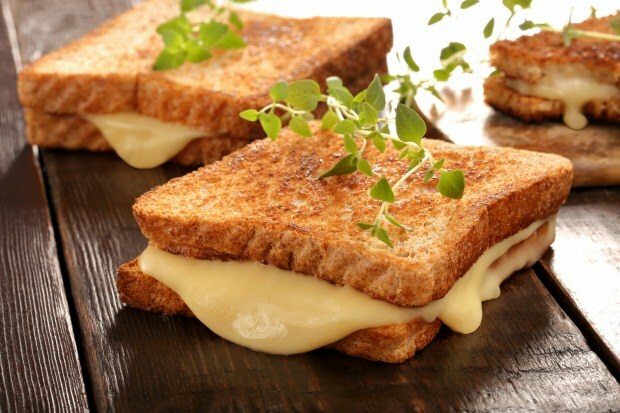рецепт сырного тоста