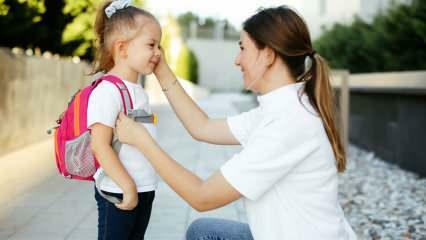 Как следует относиться к детям в первый день в школе?