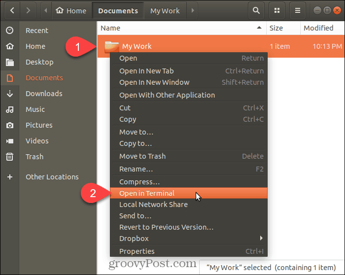 Выберите «Открыть в терминале» в Ubuntu Linux.