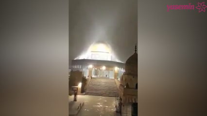 Снег, падающий в Иерусалим, поражен