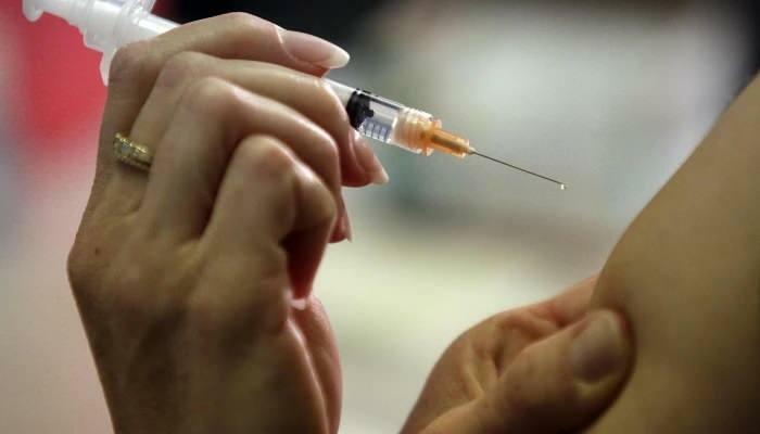 Каковы побочные эффекты вакцины против менингита?